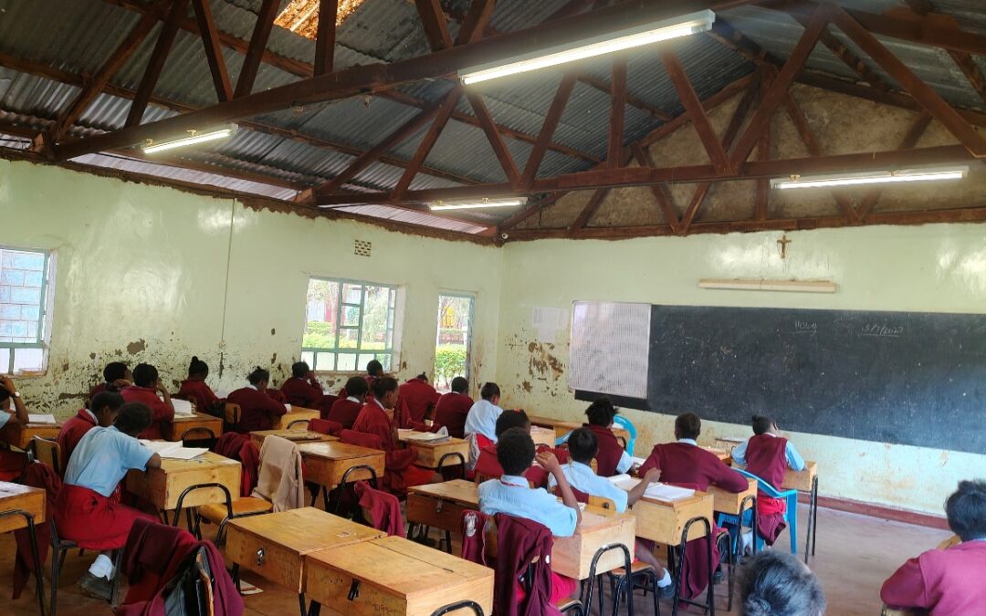 Powering Education With Energy-Efficient Lighting in Kenya